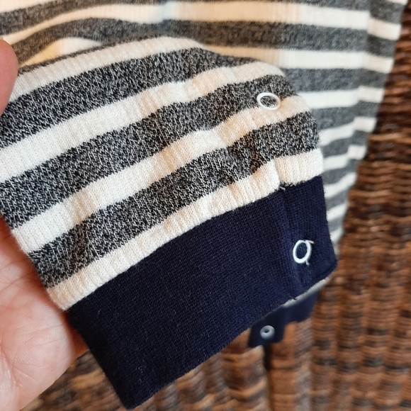 NWT Peek XS (0-3mo) Baby Stripe Hoodie One Piece Gender Neutral Heather Grey - Picture 7 of 11